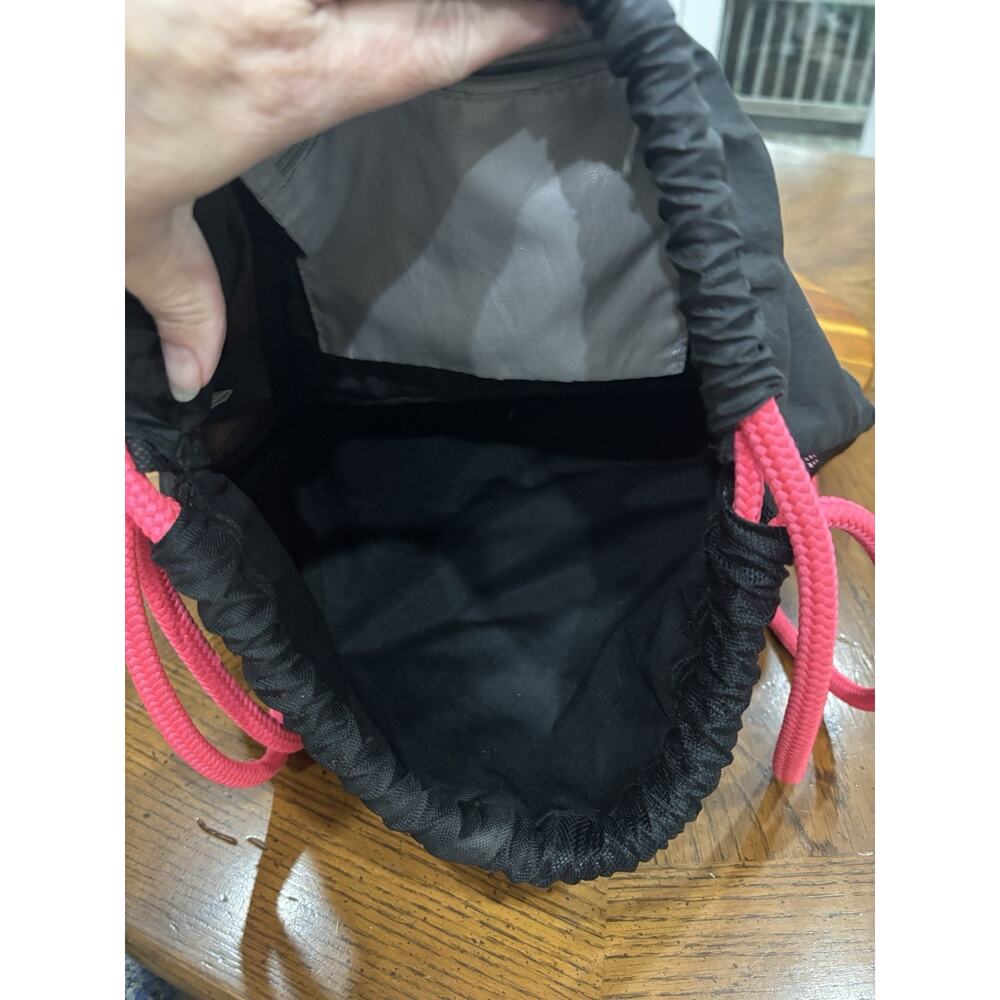 Adidas Black/Hot Pink Drawstring Gym Sack Backpack 15L 3 Pockets Zip Sporty - Picture 6 of 16